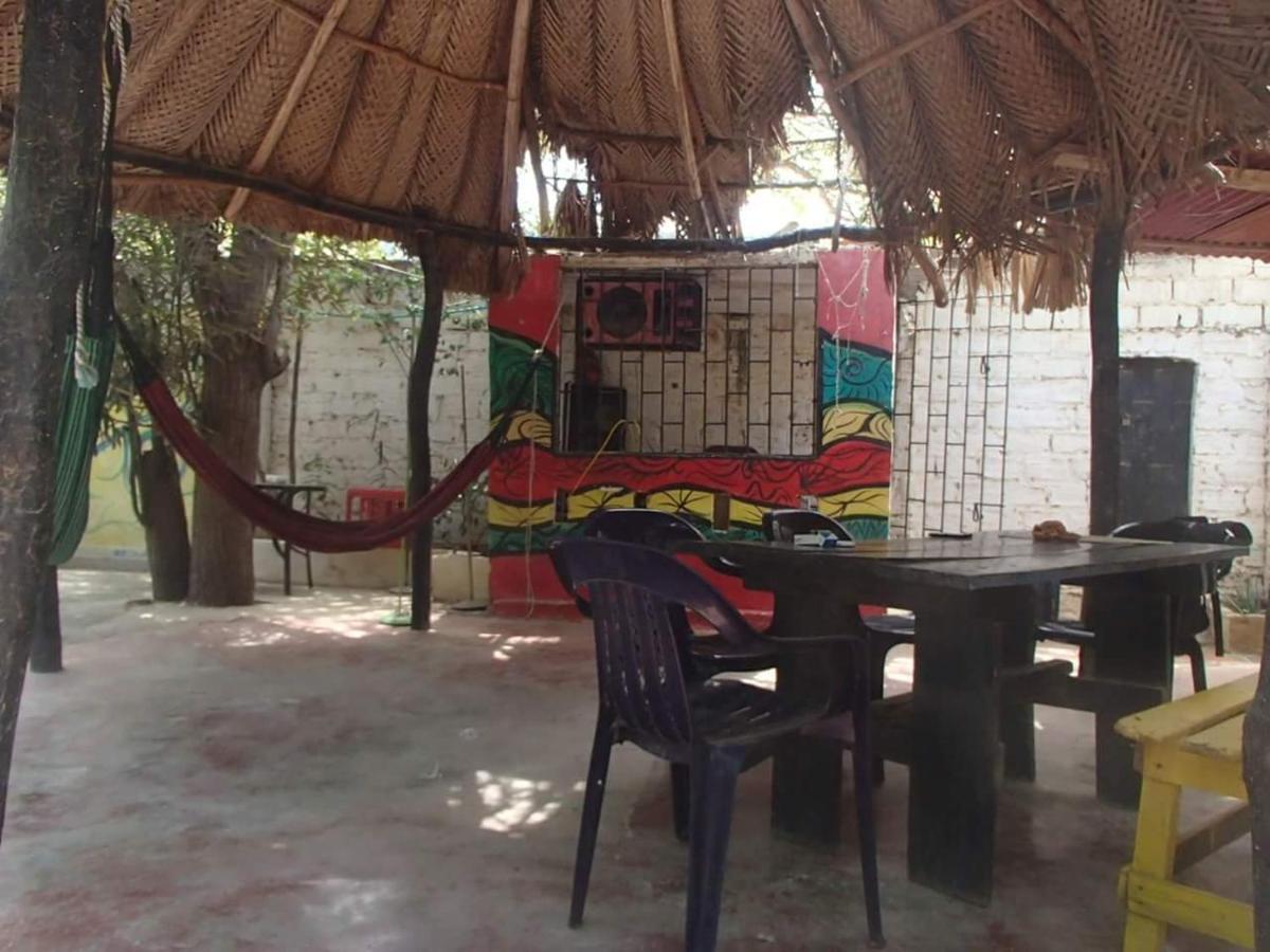 El Garaje Hostal Taganga Kültér fotó