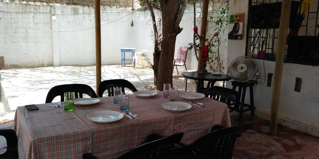 El Garaje Hostal Taganga Kültér fotó