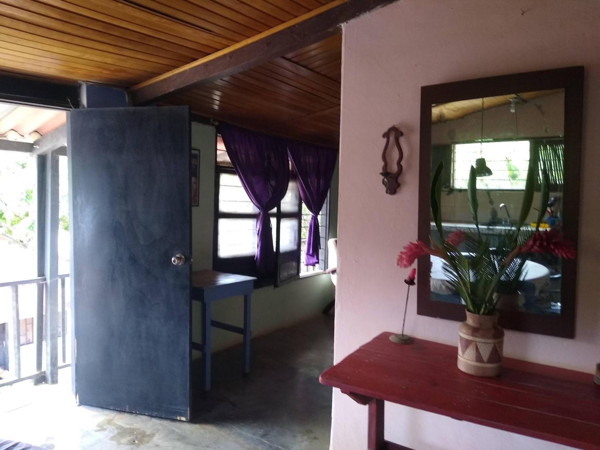 El Garaje Hostal Taganga Kültér fotó