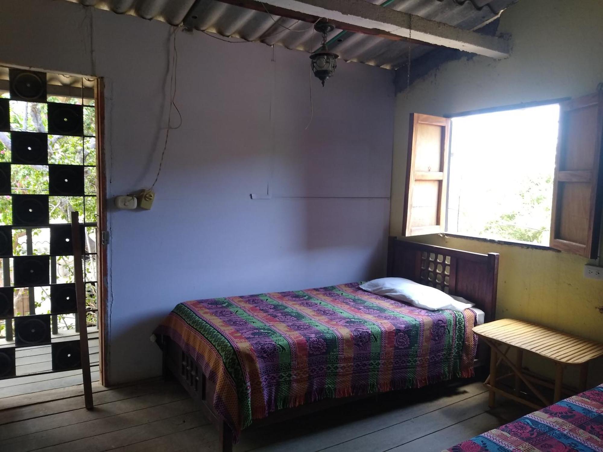 El Garaje Hostal Taganga Kültér fotó